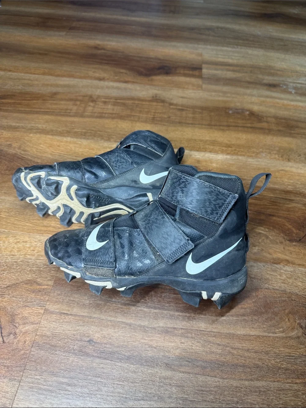 Nike Force Kids Black and White Velcro Cleats